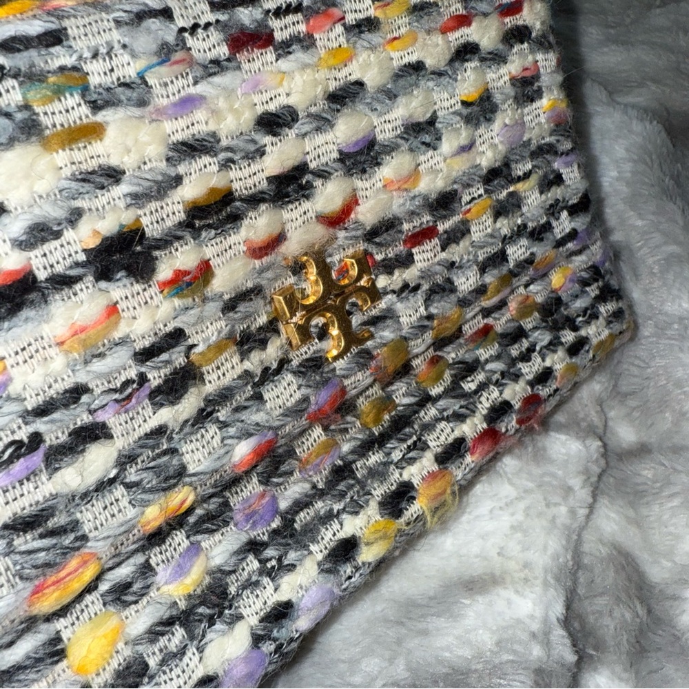 Tory Burch - Small Kira Tweed Wool Blend Convertible Shoulder/Crossbody Bag - Picture 5 of 10